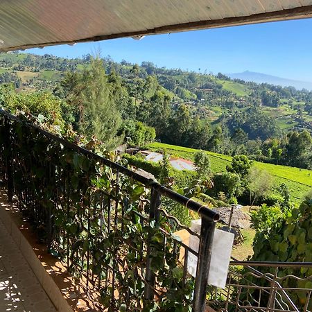 Kiamuturi Ranges View Lodge Staycation מראה חיצוני תמונה