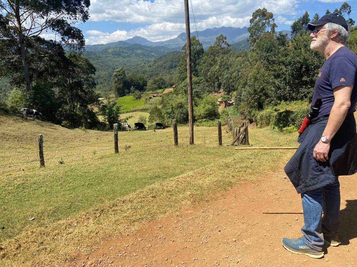 Kiamuturi Ranges View Lodge Staycation מראה חיצוני תמונה
