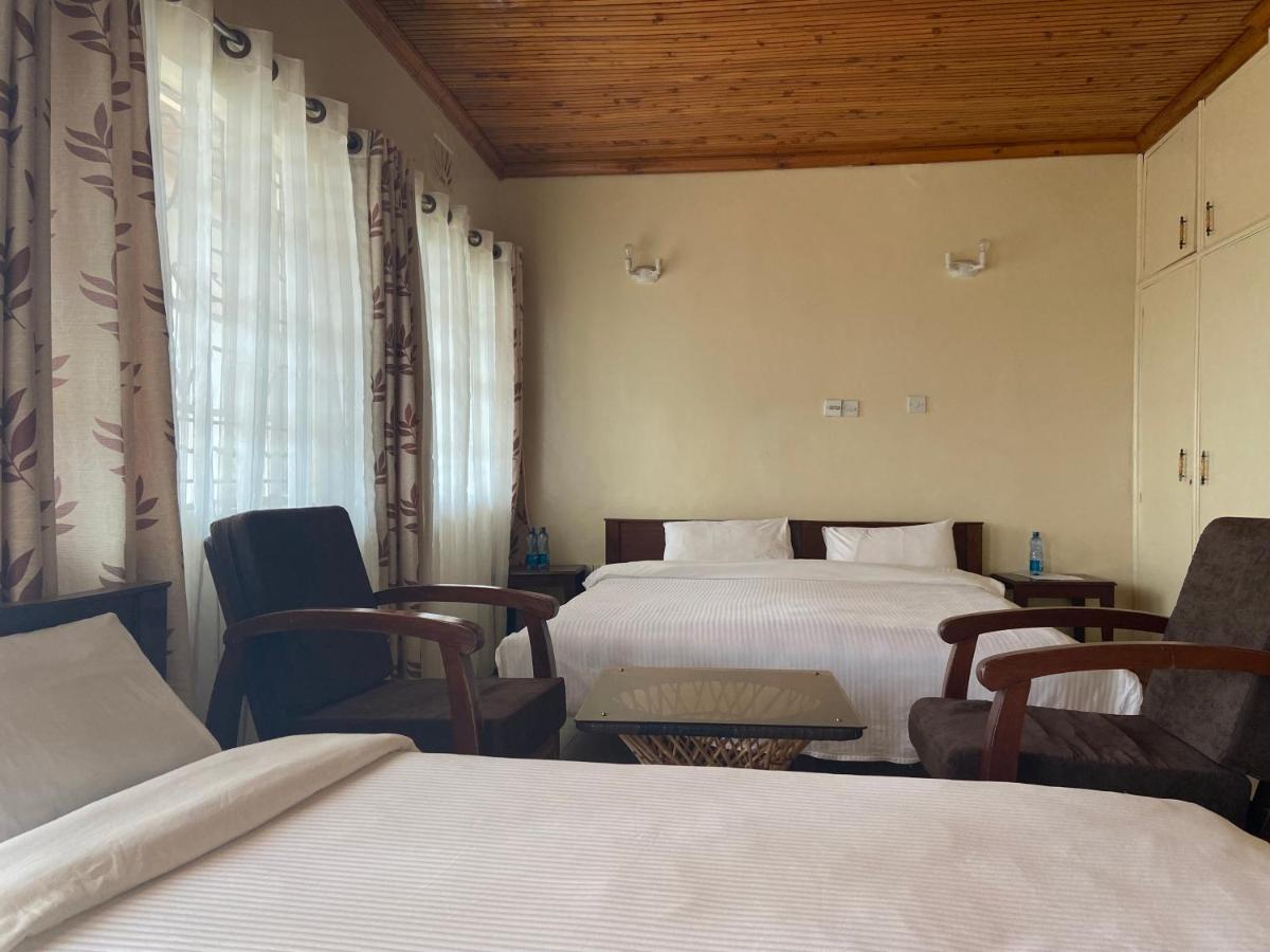 Kiamuturi Ranges View Lodge Staycation מראה חיצוני תמונה